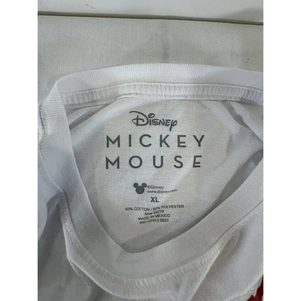 Disney Mickey Mouse Adult White T-Shirt Size XL Disney Franchise Adult Apparel
